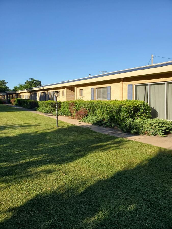 Betty Ann Nursing Center building and lawn in Grove, Oklahoma